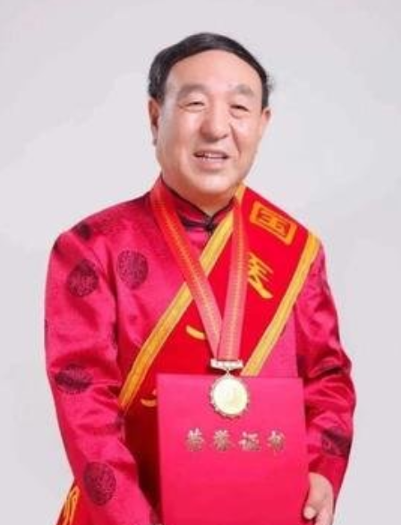 国医大师——李佃贵